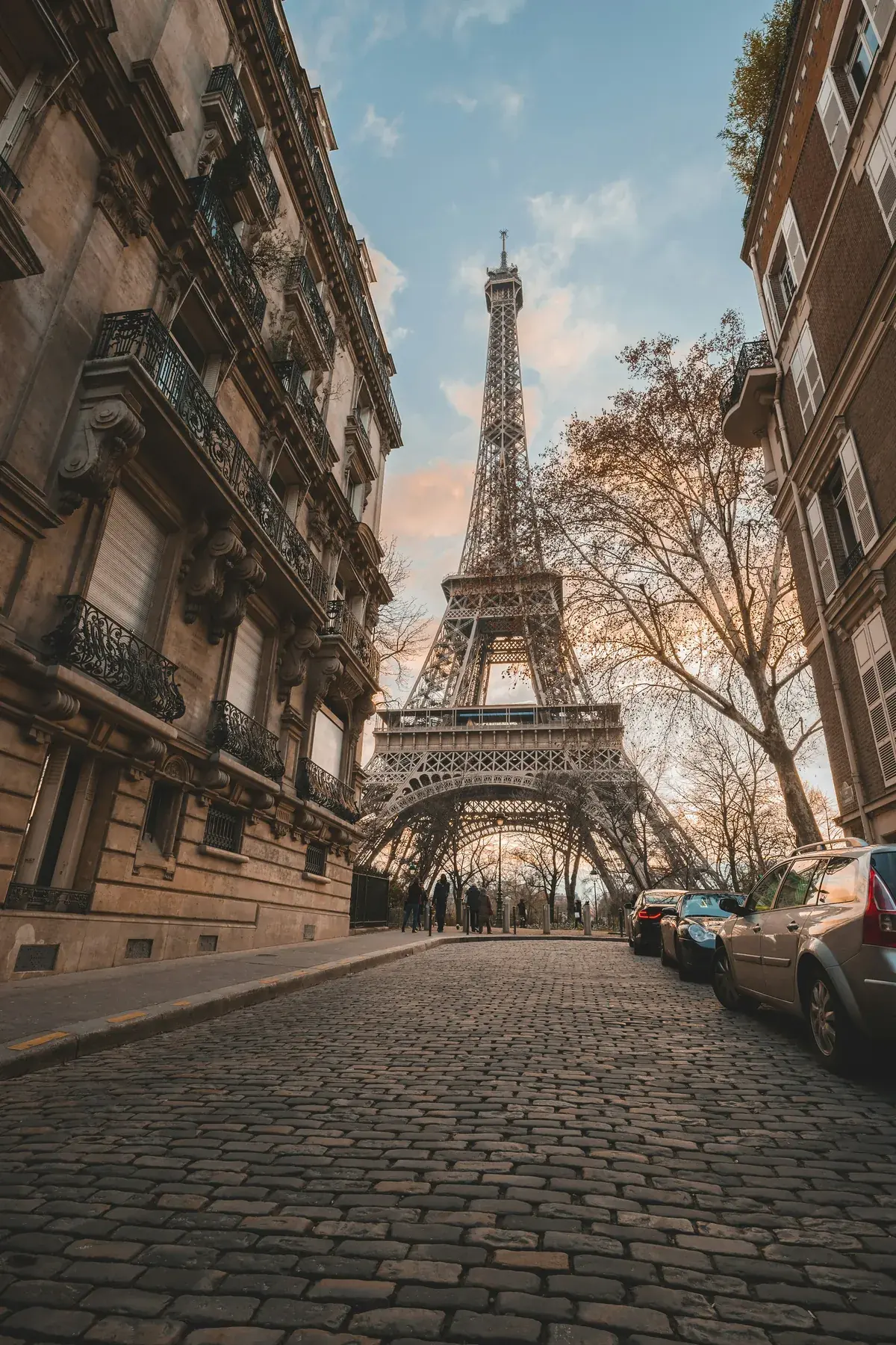 A quiet Paris street at dusk